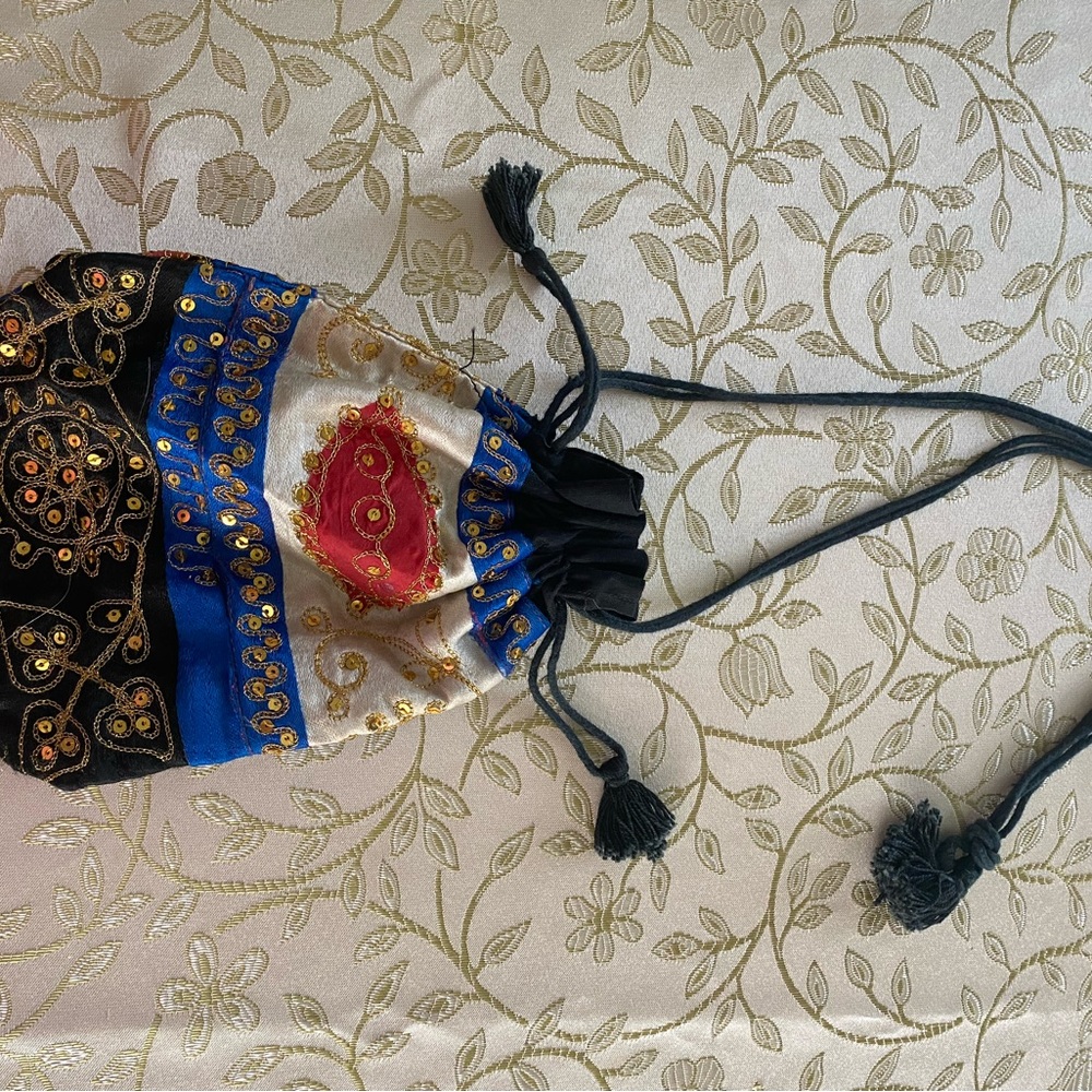 Boho drawstring purse! - Picture 9 of 12